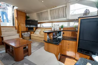 Thumbnail von Carver 396 Motor Yacht Aft Cabin