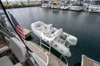 Thumbnail von Carver 396 Motor Yacht Aft Cabin