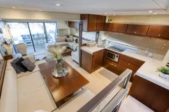 Thumbnail von Fairline Squadron 65 FAIRLINE Squadron 65