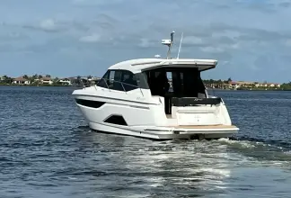Thumbnail von Bavaria R40 Coupe STOCK BOAT