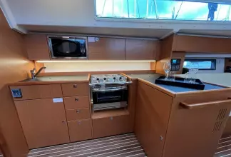 Thumbnail von Bavaria C42 STOCK BOAT