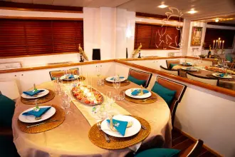 Thumbnail von Azimut 90 AZIMUT 90