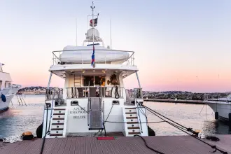 Thumbnail von Azimut 90 AZIMUT 90