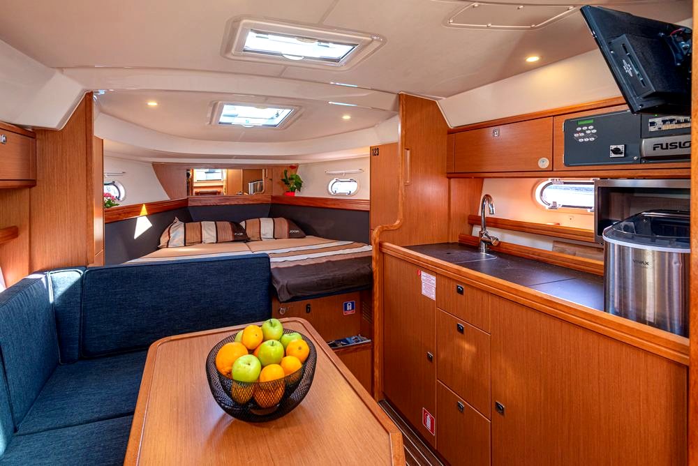 Thumbnail von Bavaria 32 Sport