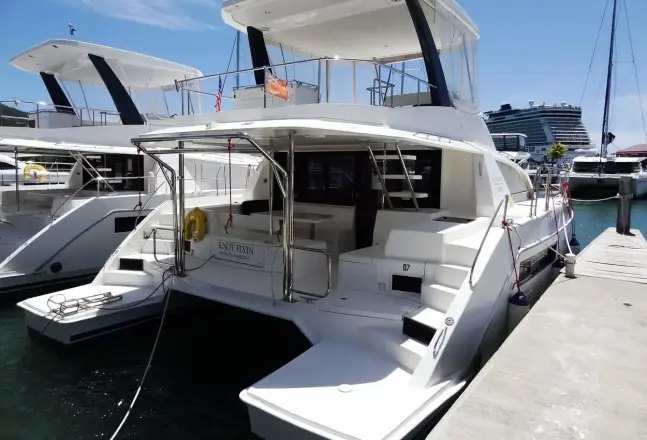 Leopard 43 Powercat  LIVITUP