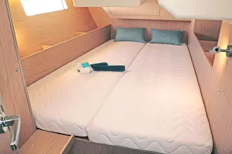 Thumbnail von Beneteau Oceanis 41.1 BASKI ALTINDA