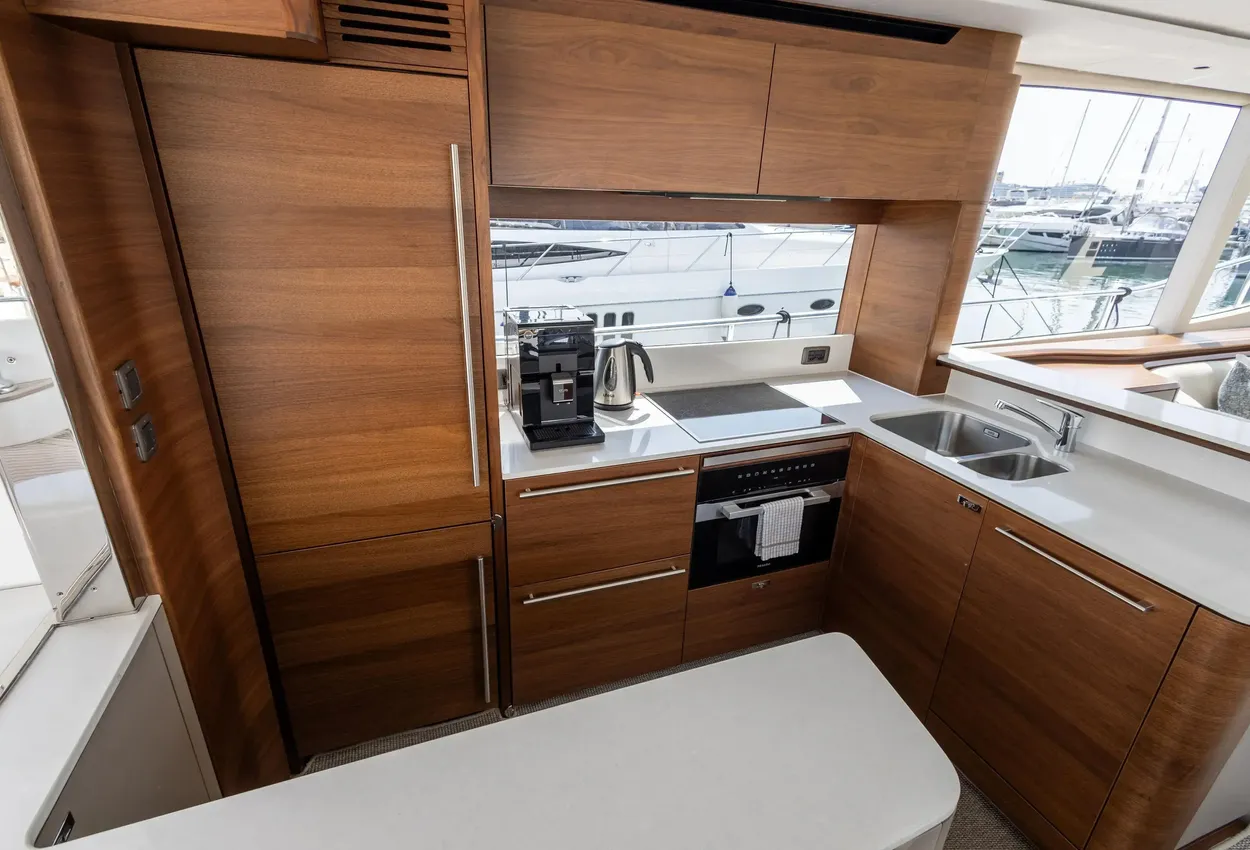 Thumbnail von Princess Y72 Maxi