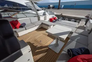 Thumbnail von Özel Linea Rossa 54 Priamos