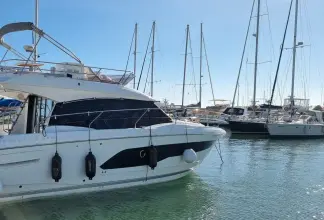Prestige 420 Fly