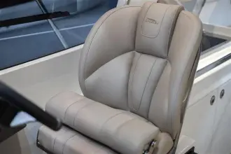 Thumbnail von Galeon 335 HTS