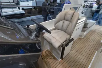 Thumbnail von Galeon 335 HTS