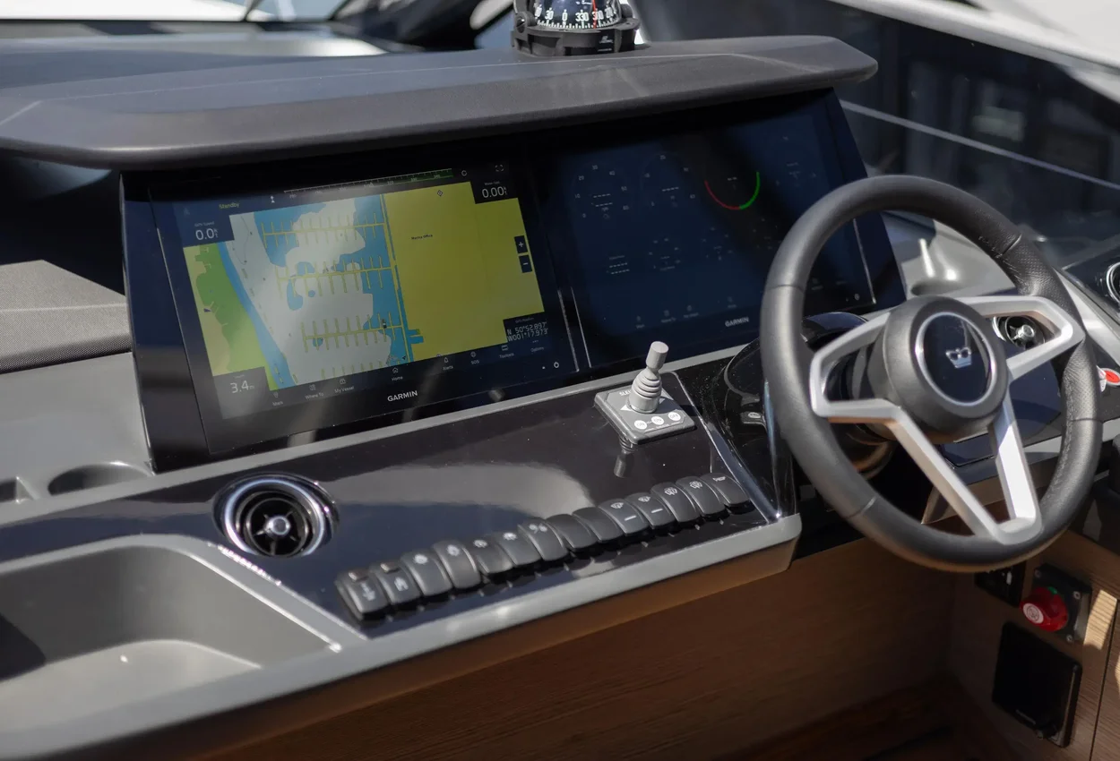 Thumbnail von Princess V50 3 CABIN DECK VERSION