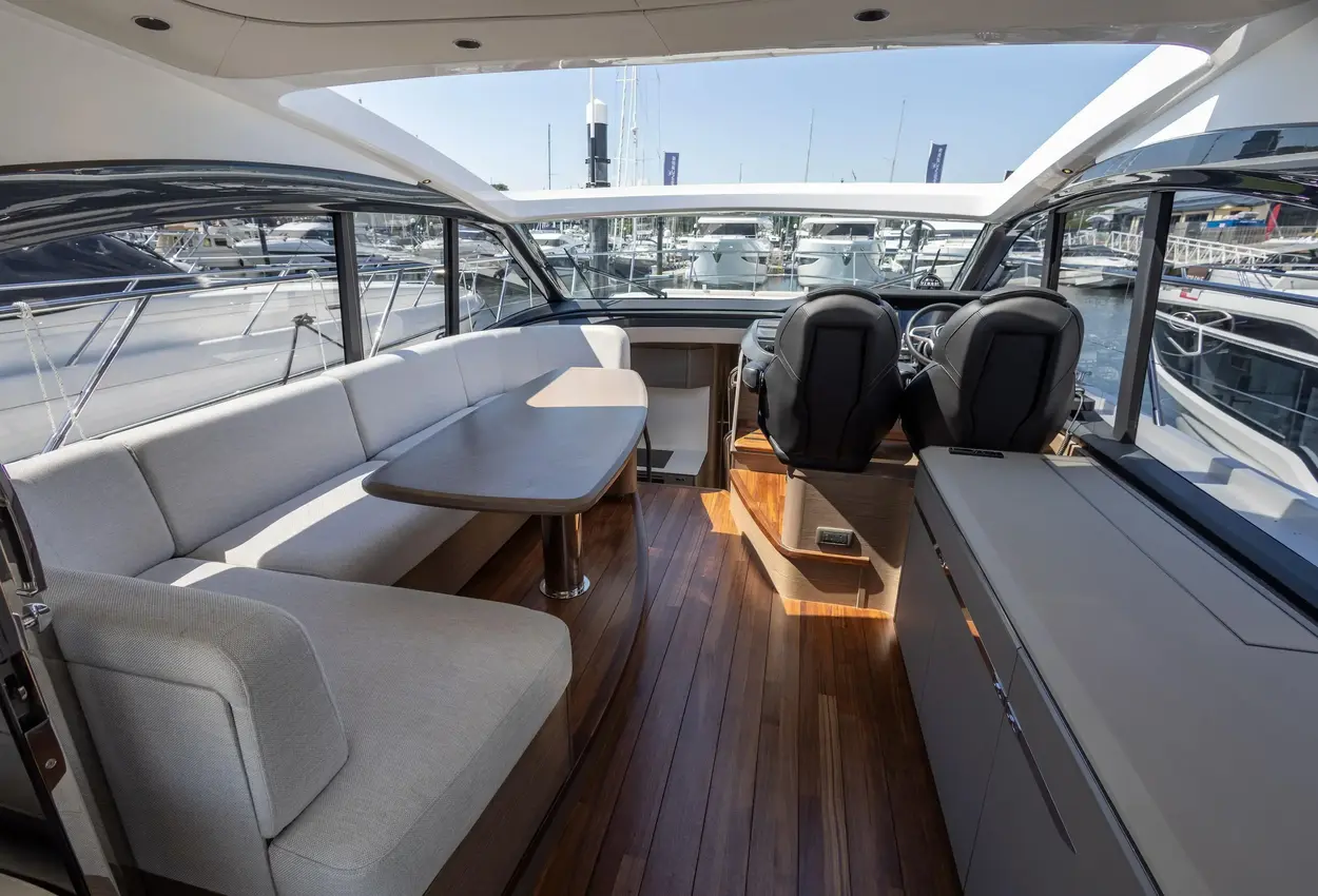 Thumbnail von Princess V50 3 CABIN DECK VERSION