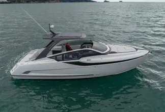 Thumbnail von Fairline F Line 33 AY2295