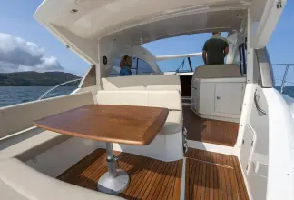 Thumbnail von Prestige 42s