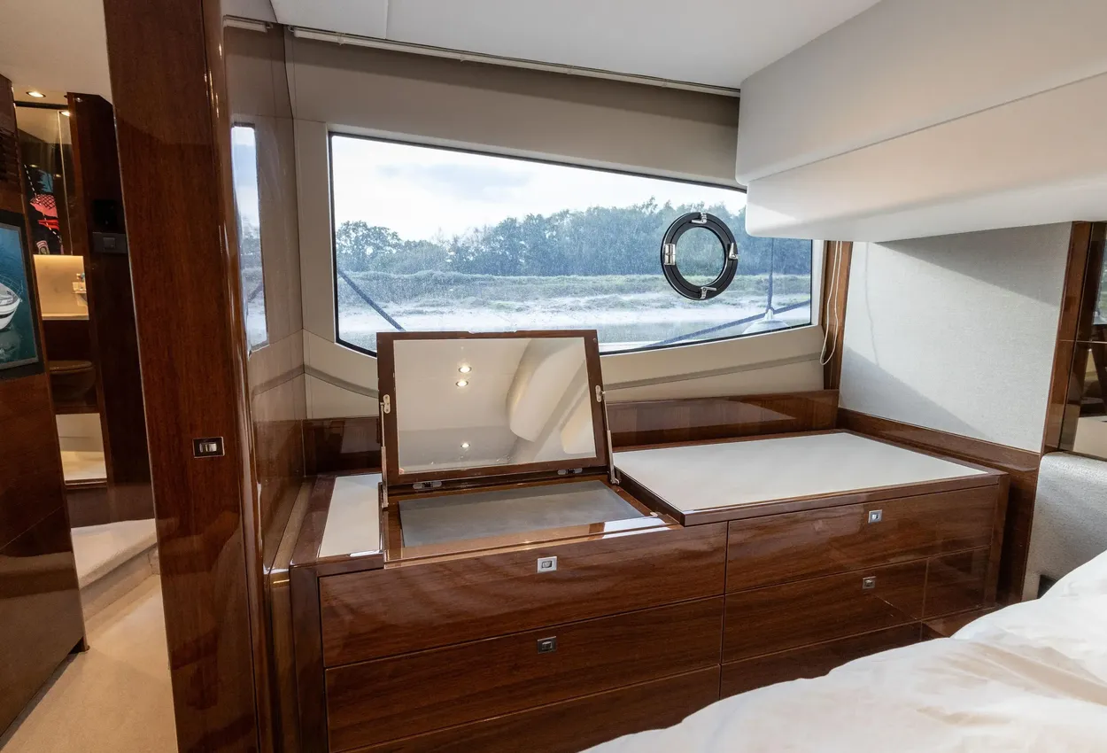 Thumbnail von Princess F50 Thabisa