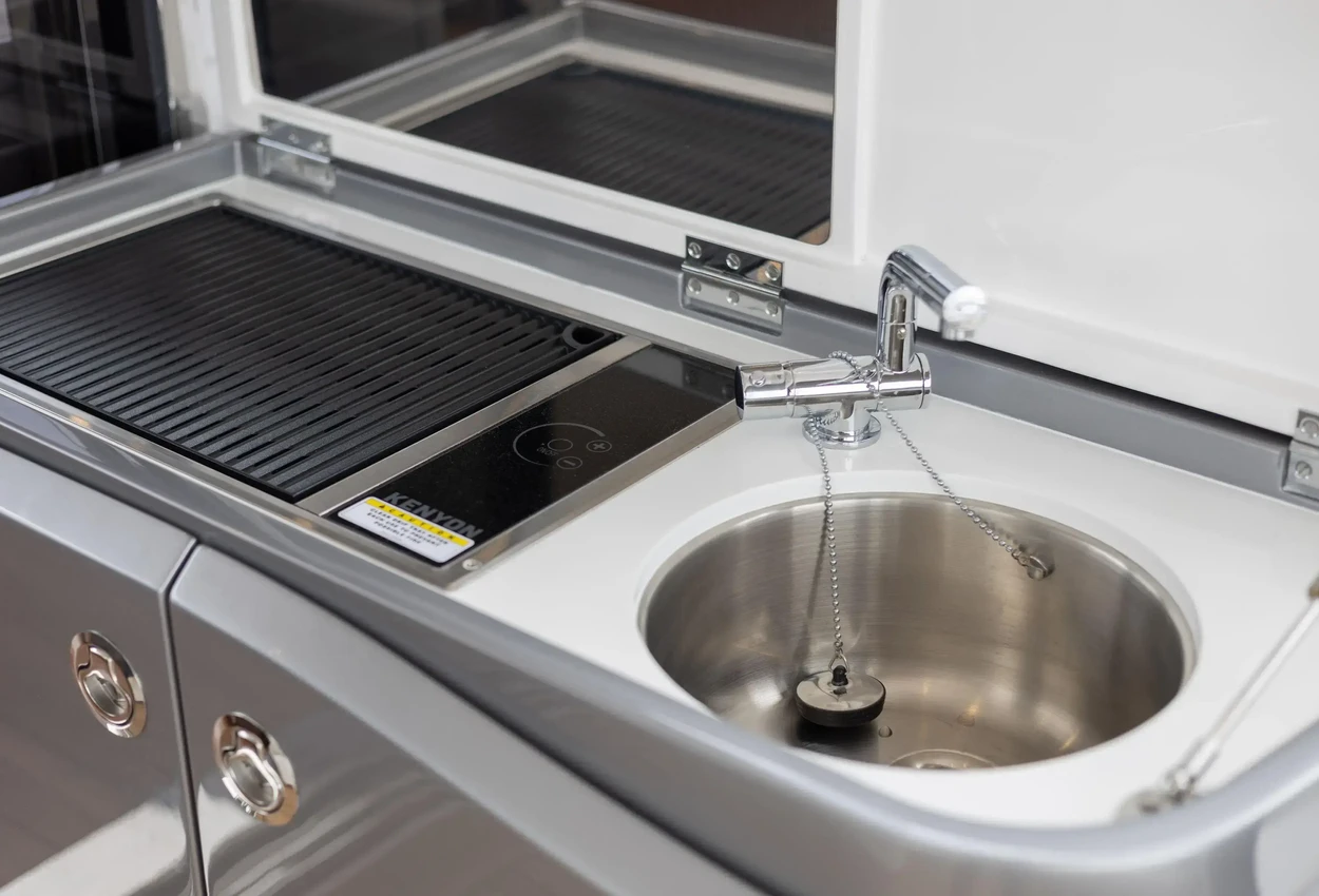 Thumbnail von Princess V50 Eos