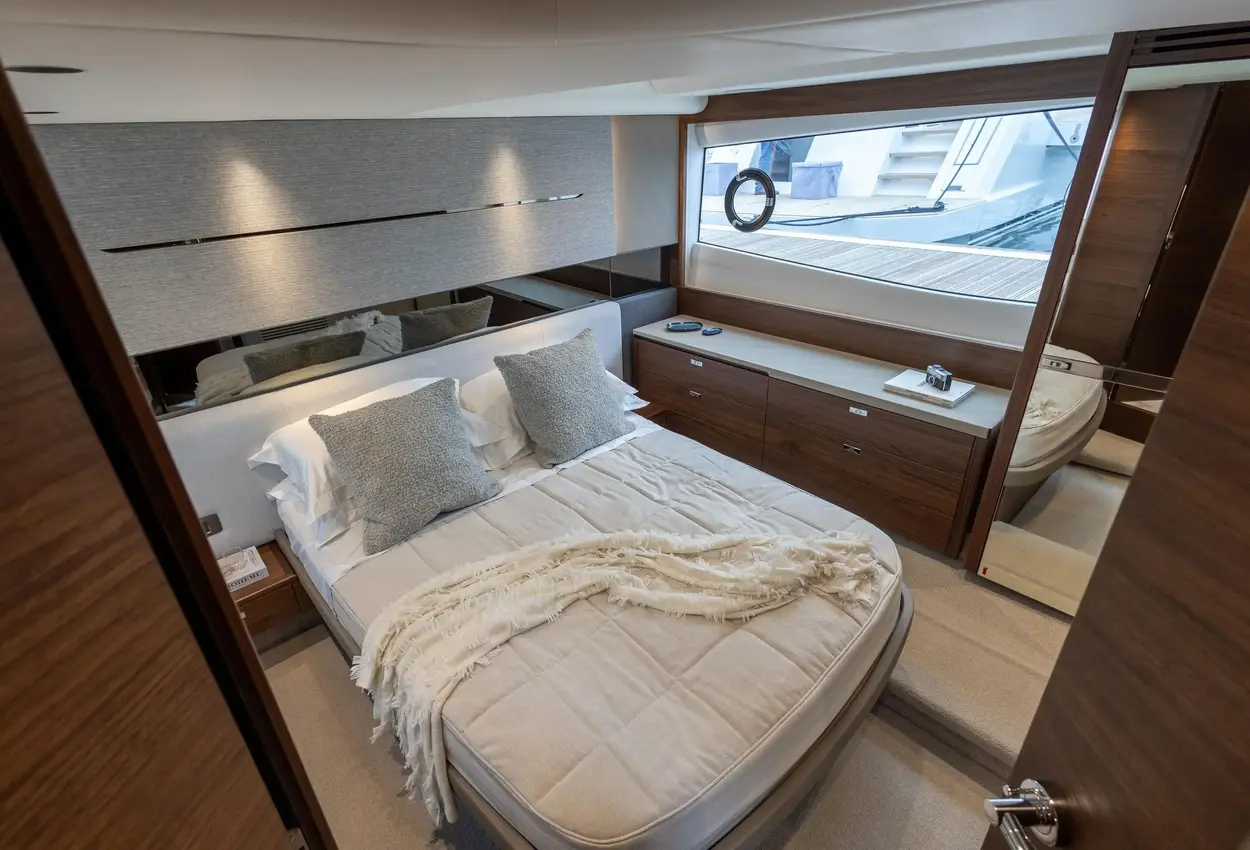 Thumbnail von Princess V50 Eos