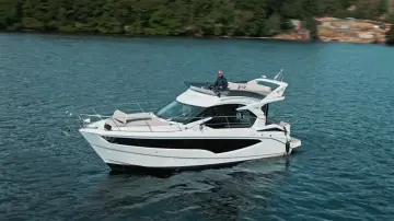 Galeon 360 Fly