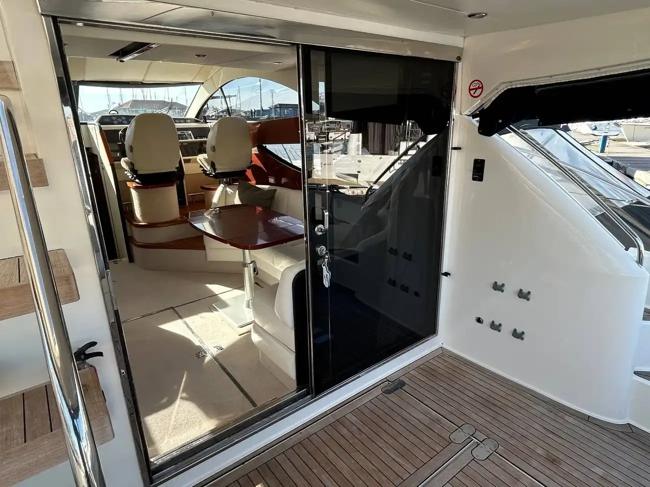 Thumbnail von Fairline Phantom 46