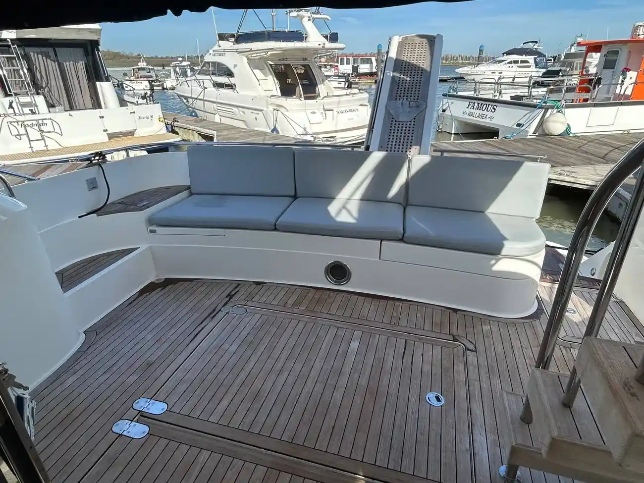 Thumbnail von Fairline Phantom 46