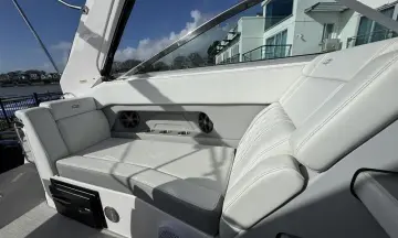 Thumbnail von Regal 28 Express