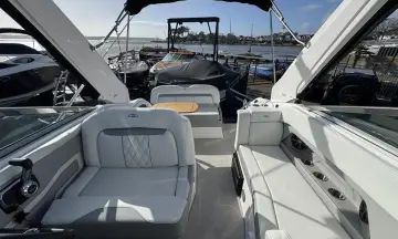 Thumbnail von Regal 28 Express