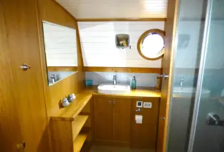 Thumbnail von Viking River Cruisers 58 Wide Beam Bombay Saphire