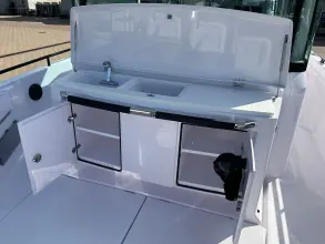 Thumbnail von Axopar 37 XC Cross Cabin BLUTO