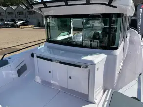Thumbnail von Axopar 37 XC Cross Cabin BLUTO