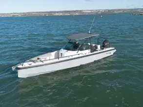 Thumbnail von Axopar 28 T Top TALON