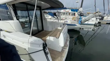 Thumbnail von Jeanneau NC 9