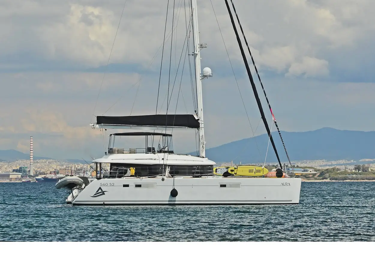 Lagoon 560 Avra