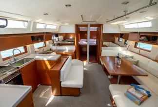 Thumbnail von Beneteau Oceanis 51.1 One Piece