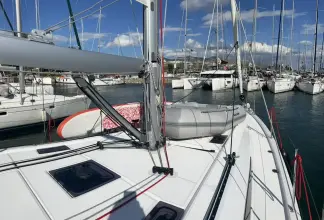 Thumbnail von Beneteau Oceanis 40.1 Saiph (Elektrische WCs, Wechselrichter)