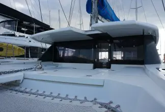 Thumbnail von Leopard 45 Marina