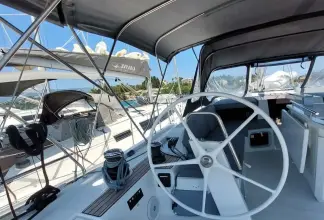 Thumbnail von Beneteau Oceanis 51.1