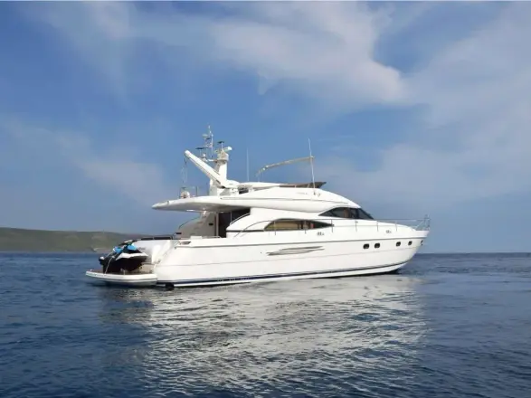 Princess V65 Fast Break