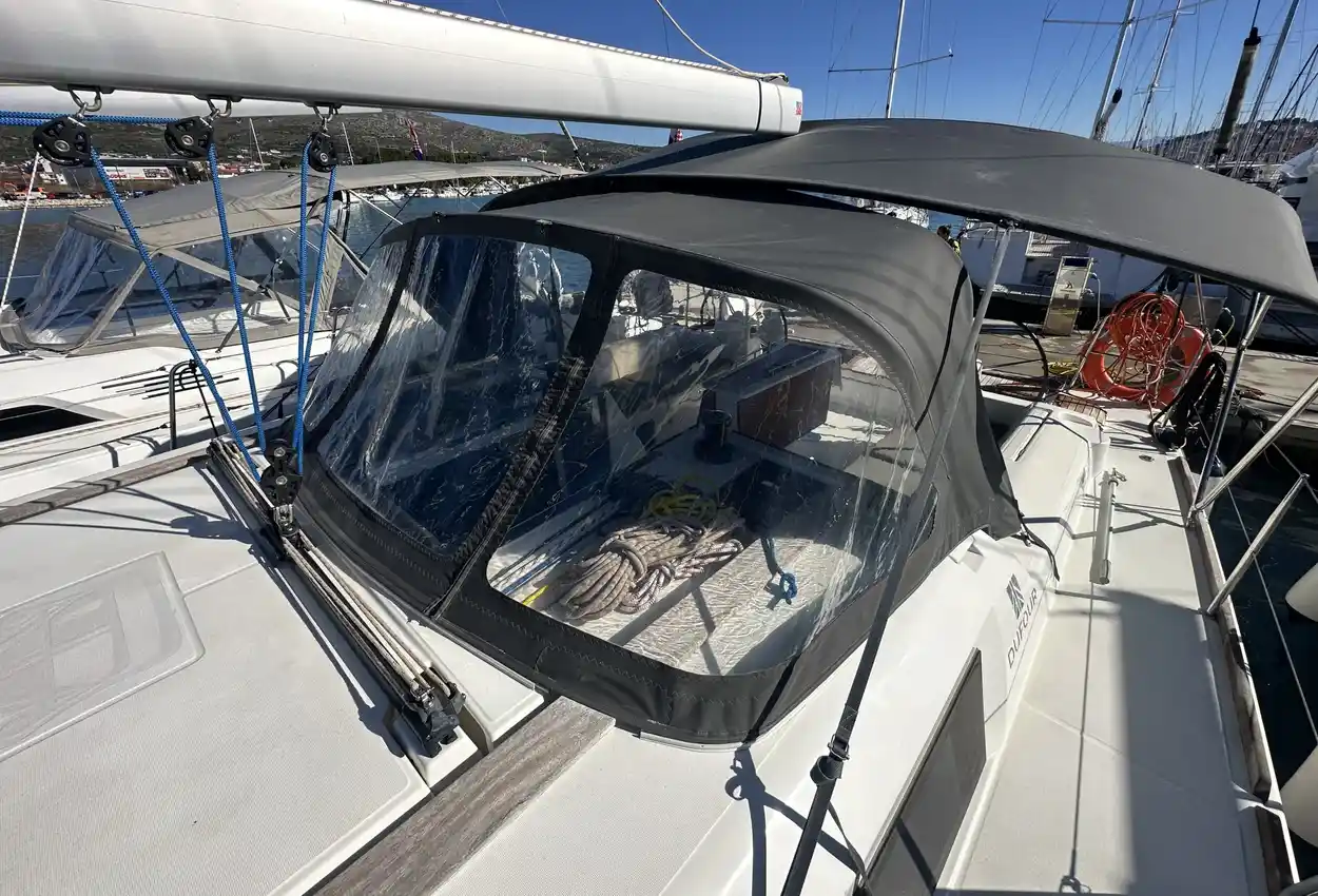 Thumbnail von Dufour 460 Grand Large