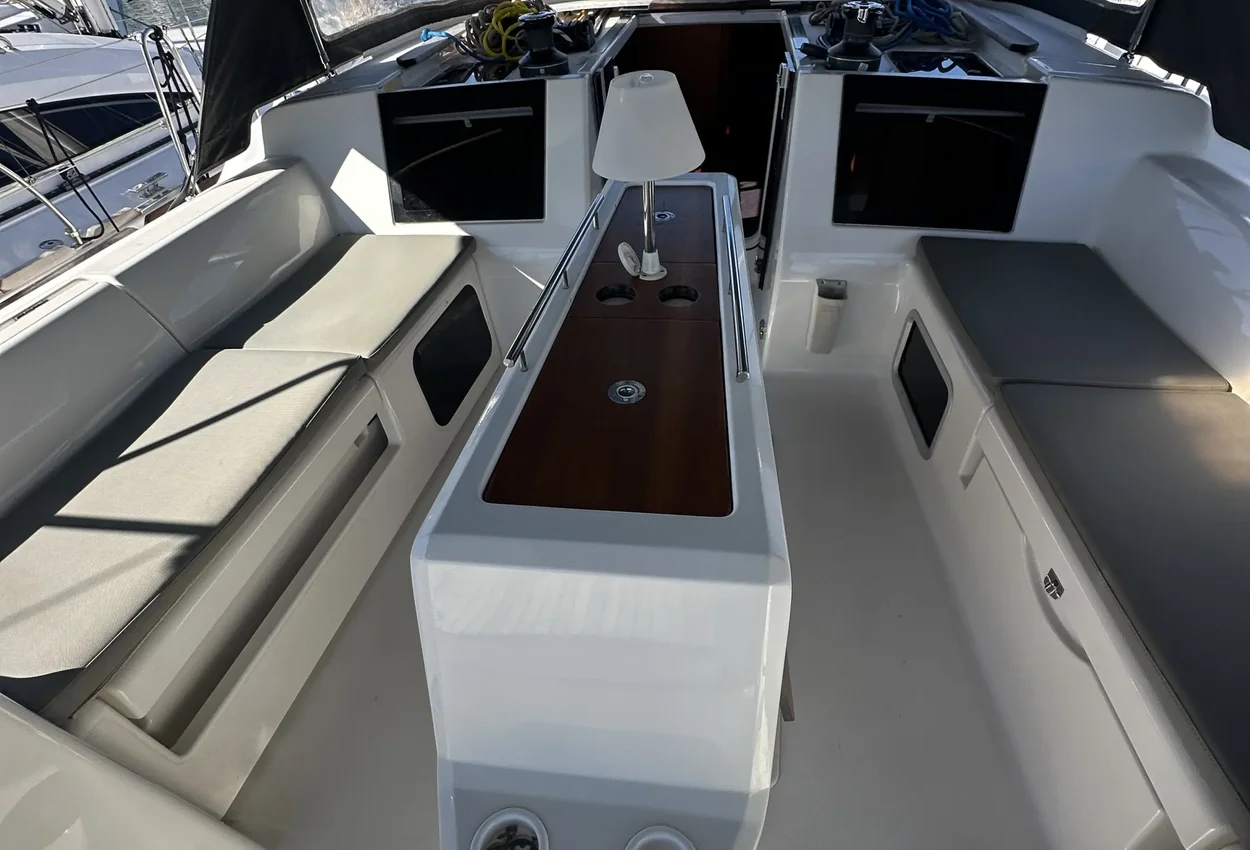 Thumbnail von Dufour 460 Grand Large