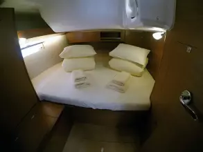 Thumbnail von Dufour 430 Magdalena