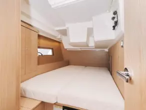 Thumbnail von Beneteau Oceanis 46.1 MR.WHITE