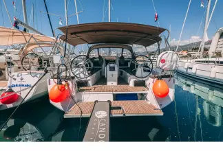 Jeanneau Sun Odyssey 410 Maminti