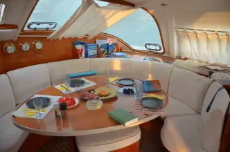 Thumbnail von Privilege 465