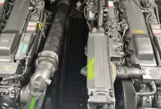 Thumbnail von Sea Ray 375 Sundancer