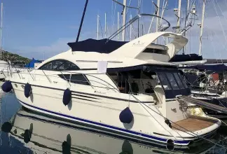 Thumbnail von Fairline Phantom 46