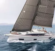 Bavaria C38