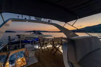 Thumbnail von Yaretti 2210