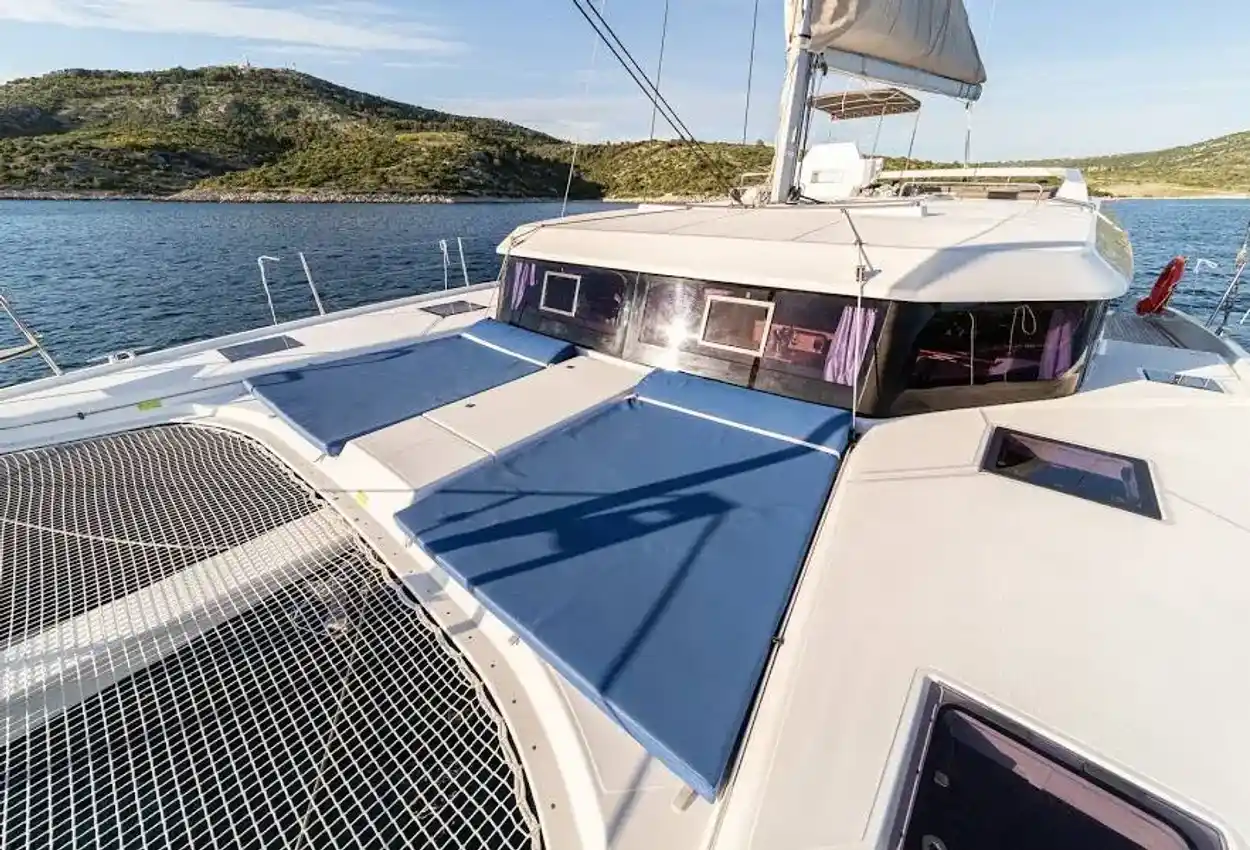 Thumbnail von Dufour Catamaran 48