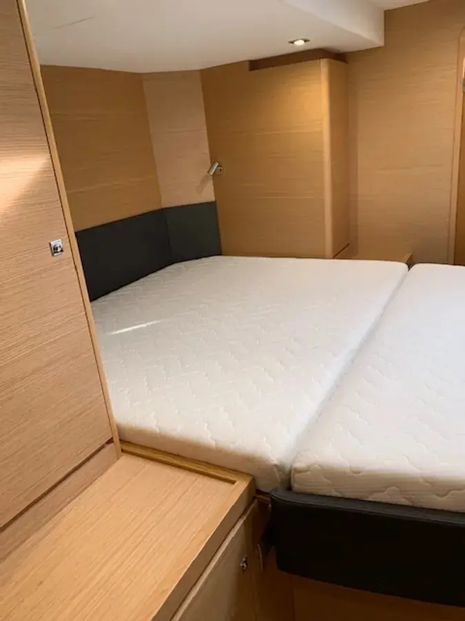 Thumbnail von Dufour Catamaran 48